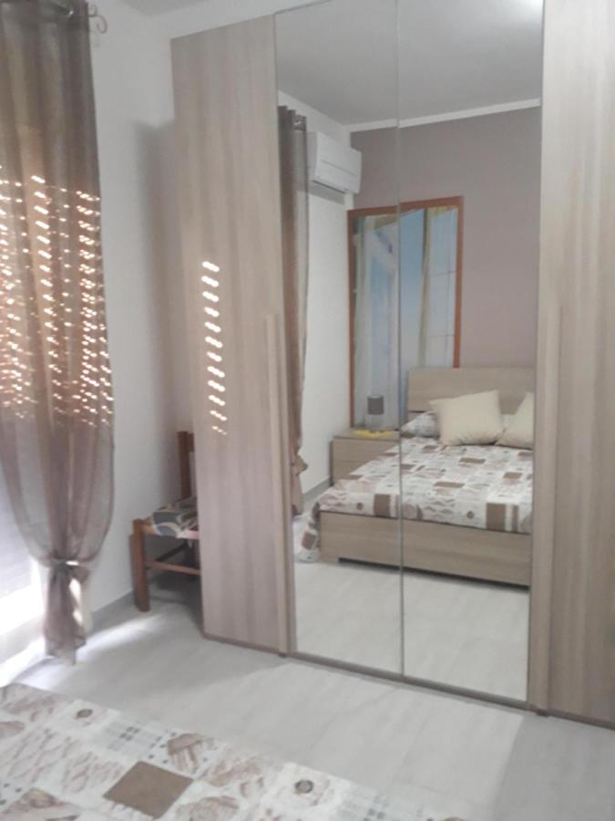Holiday House Marlin Giardini-Naxos Buitenkant foto