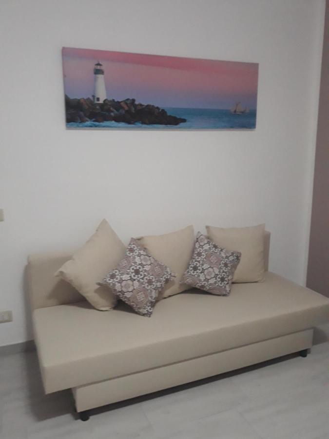 Holiday House Marlin Giardini-Naxos Buitenkant foto