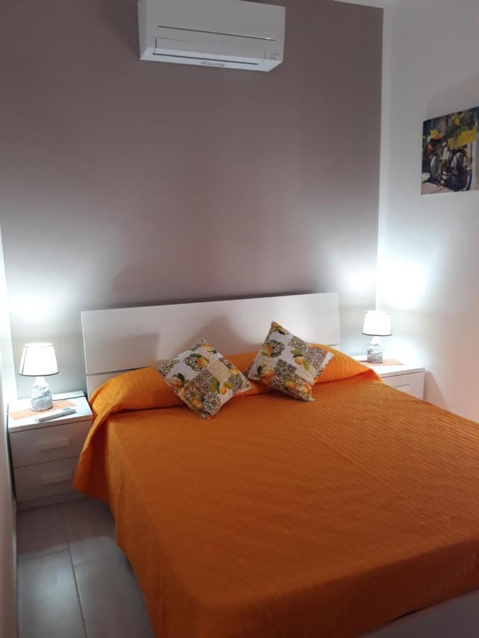 Holiday House Marlin Giardini-Naxos Buitenkant foto