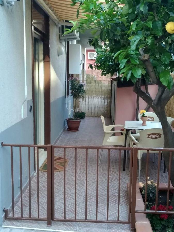 Holiday House Marlin Giardini-Naxos Buitenkant foto